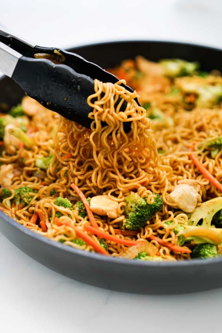 Ramen Noodle Stir Fry Recipe (Super Easy!) - Joyous Apron